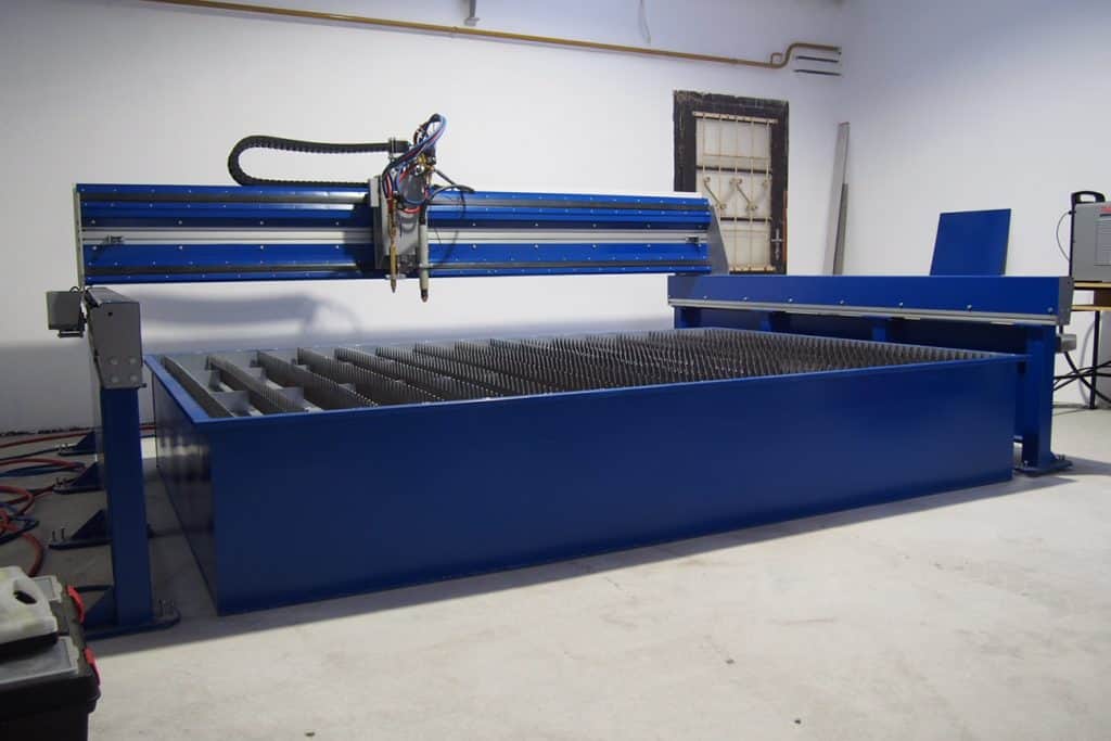 masina CNC debitare oxigaz si plasma seria F3020 Ungaria 1024x683 1
