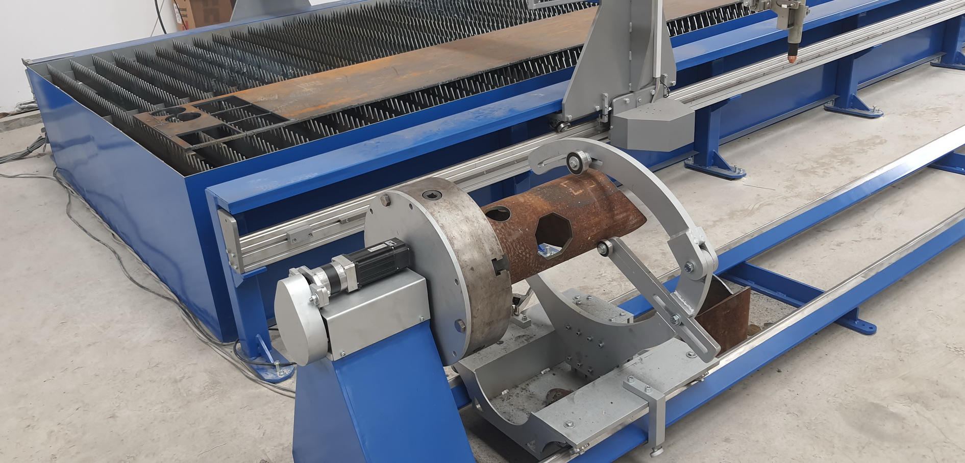 CNC gép referenciák 25 CNC Csovagas Plazmaval