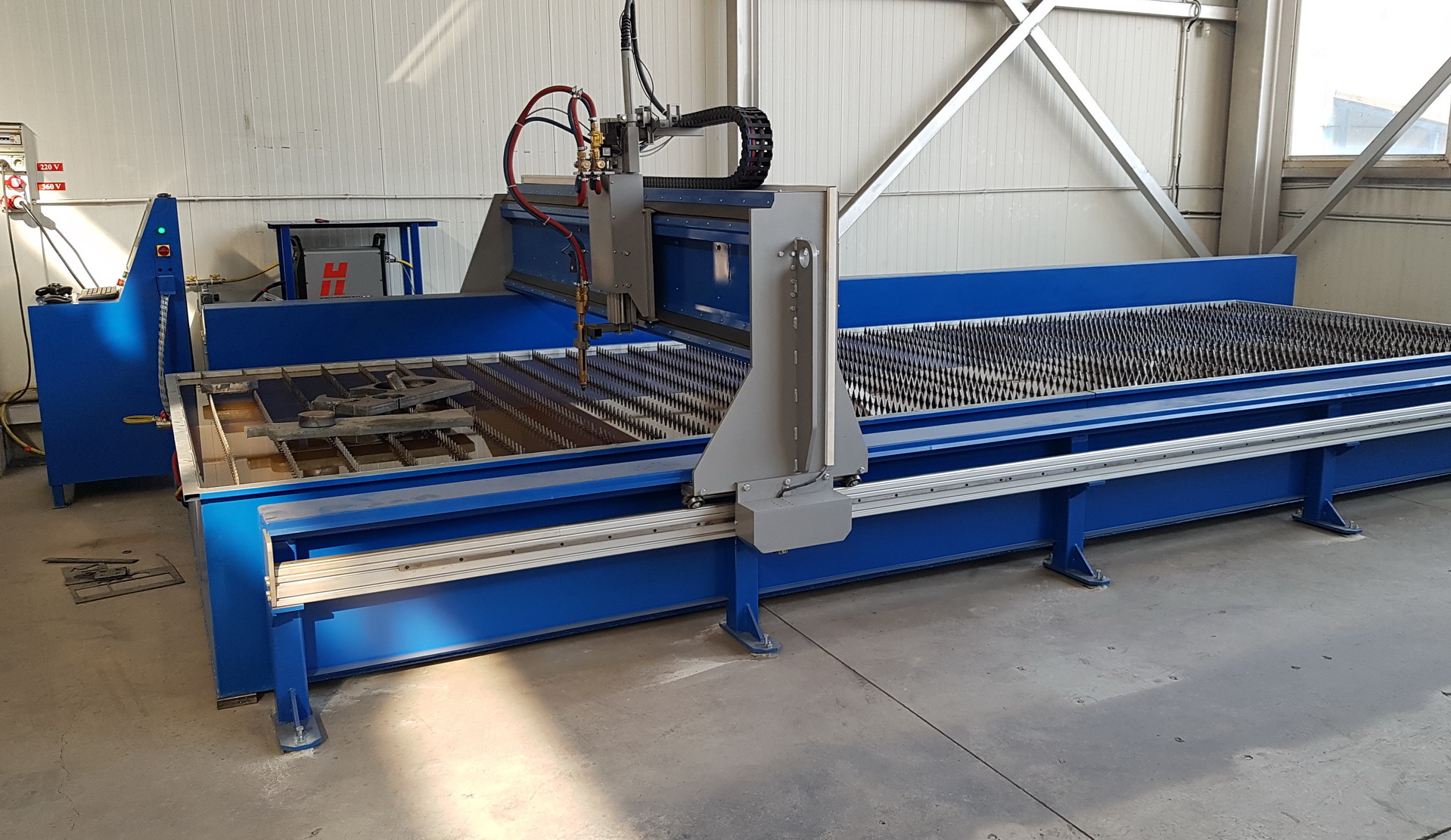 CNC gép referenciák 29 CNC Langvago es Plazmavago gep 01