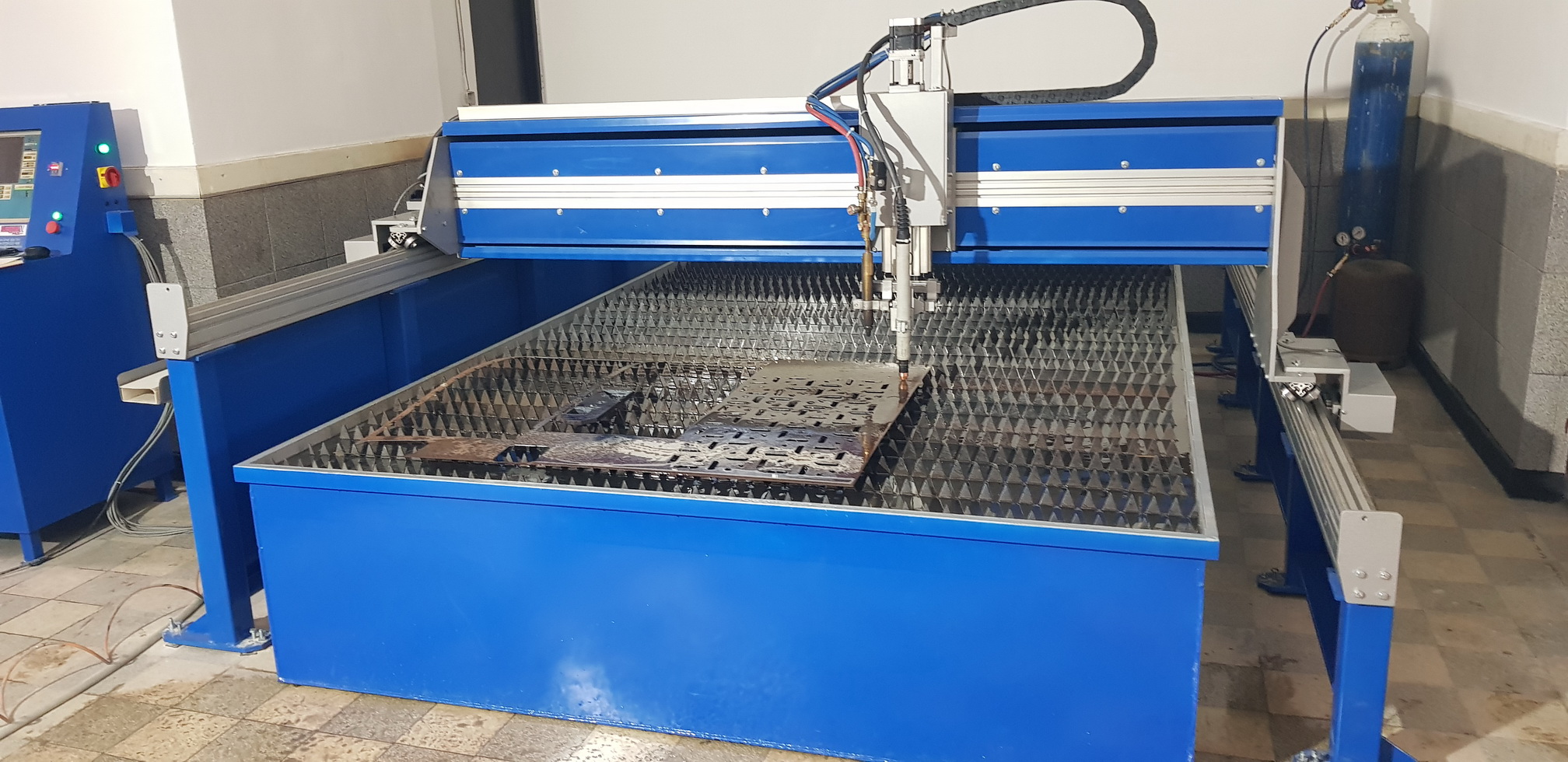 CNC gép referenciák 31 Zinser Langvago Hypertherm Plazma